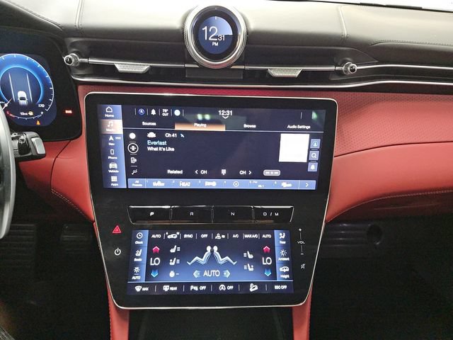Used 2023 Maserati Grecale Modena AWD/4WD image 14