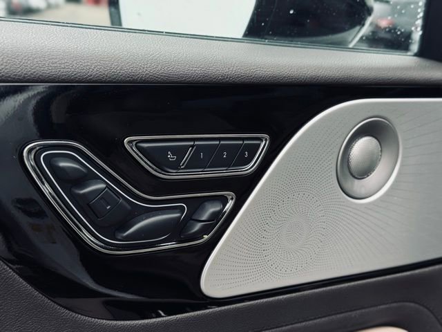 Used 2022 Lincoln Aviator Reserve w/ Equipment Group 201A image 16