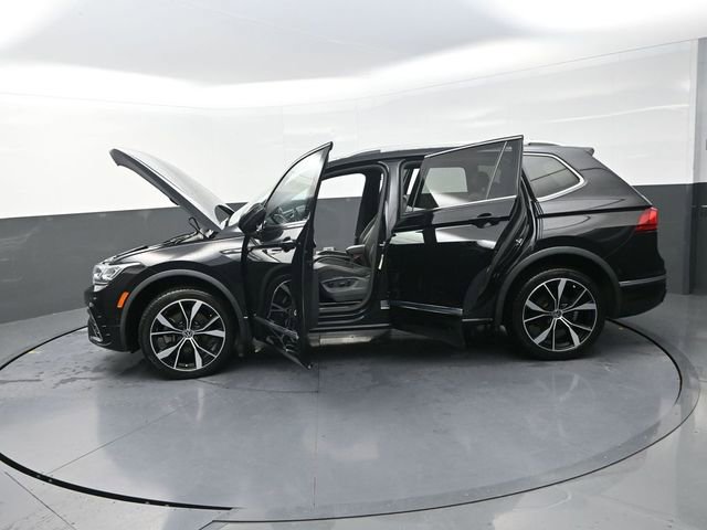 Used 2022 Volkswagen Tiguan SEL R-Line image 42