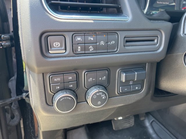 Used 2021 Chevrolet Tahoe Z71 w/ Z71 Signature Package image 18