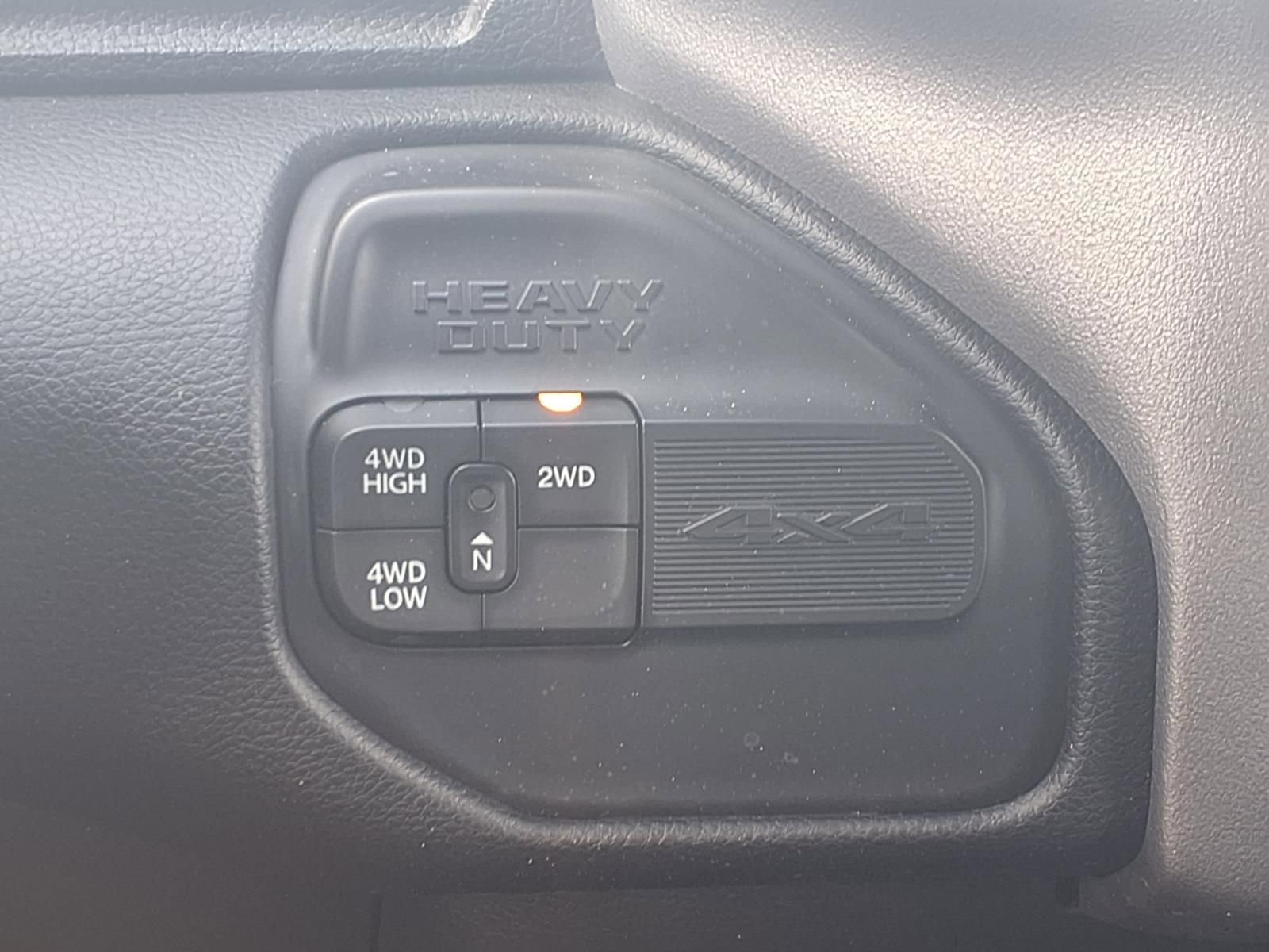 Used 2024 RAM 2500 Big Horn AWD/4WD image 9