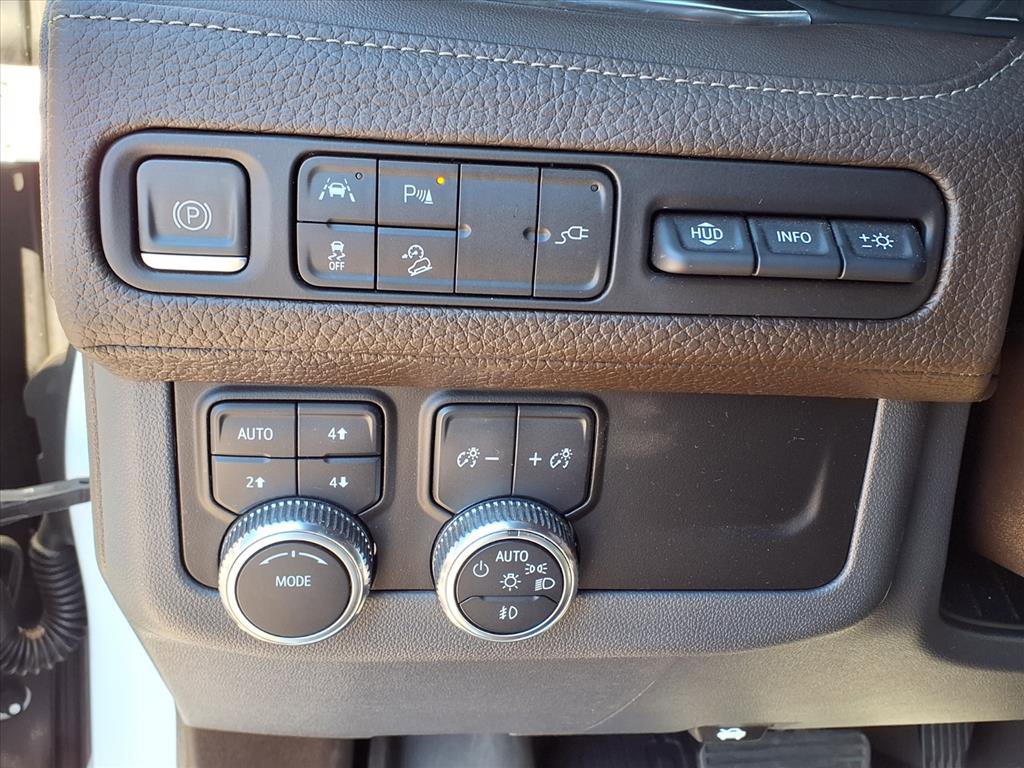 Used 2021 GMC Yukon XL Denali image 22