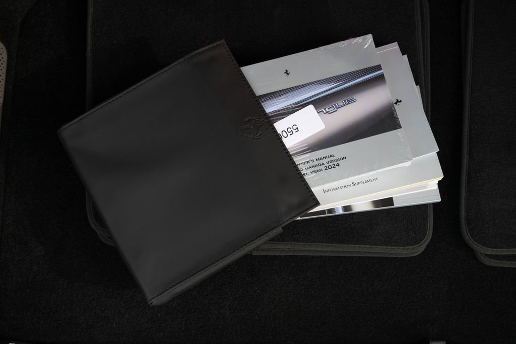 Used 2024 Ferrari Purosangue image 25