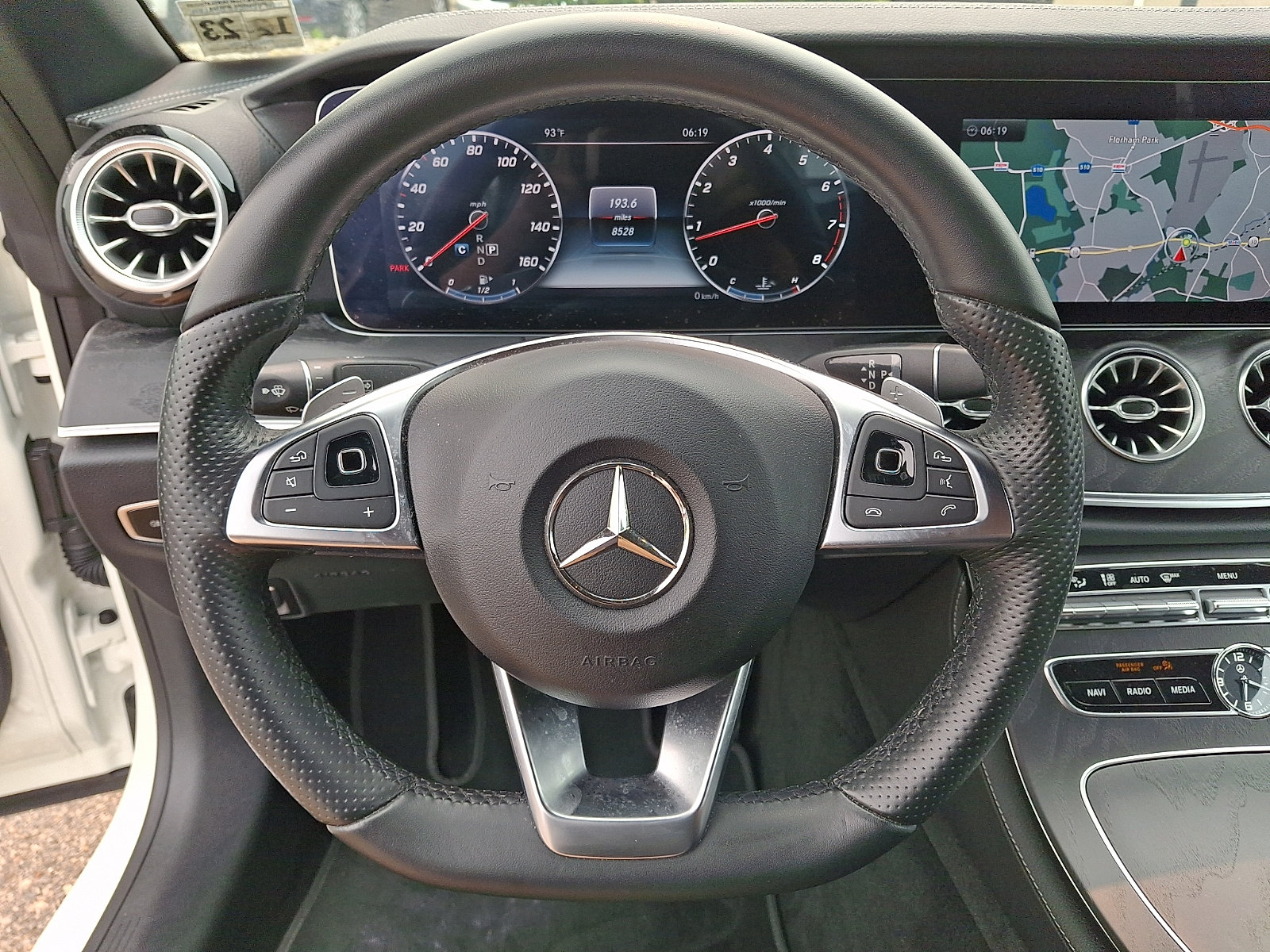 Used 2018 Mercedes-Benz E 400 4MATIC Cabriolet image 19