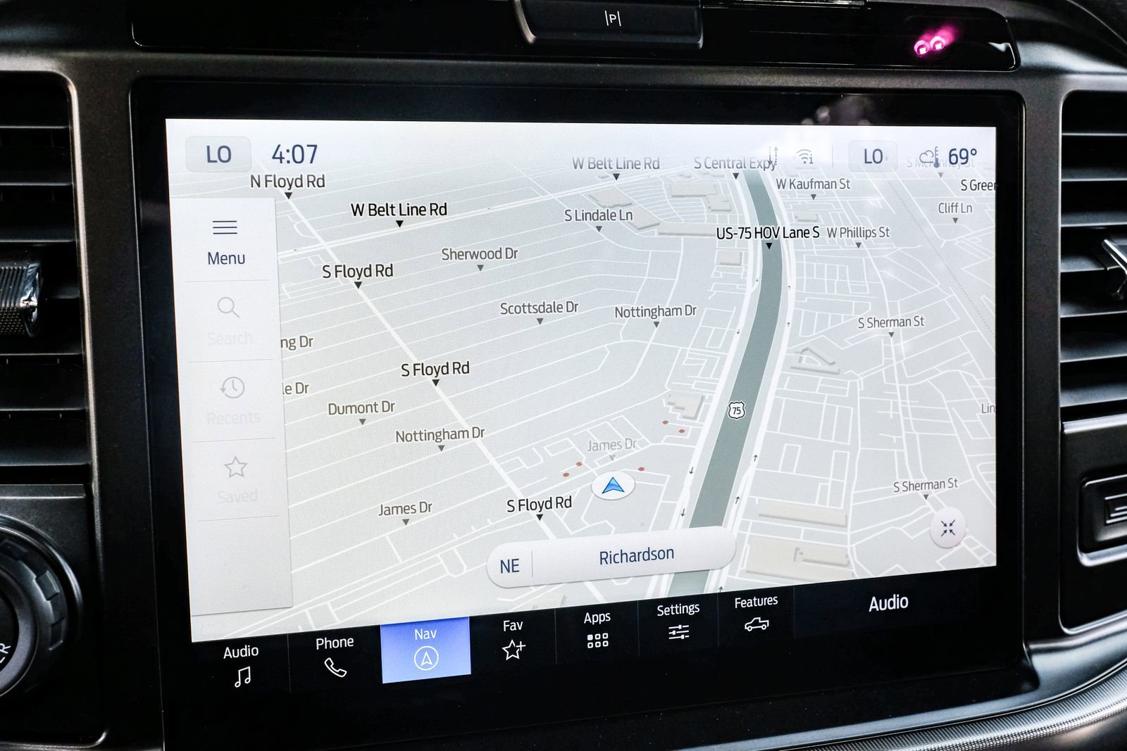 Used 2025 Ford F150 Lariat w/ Equipment Group 502A High image 21