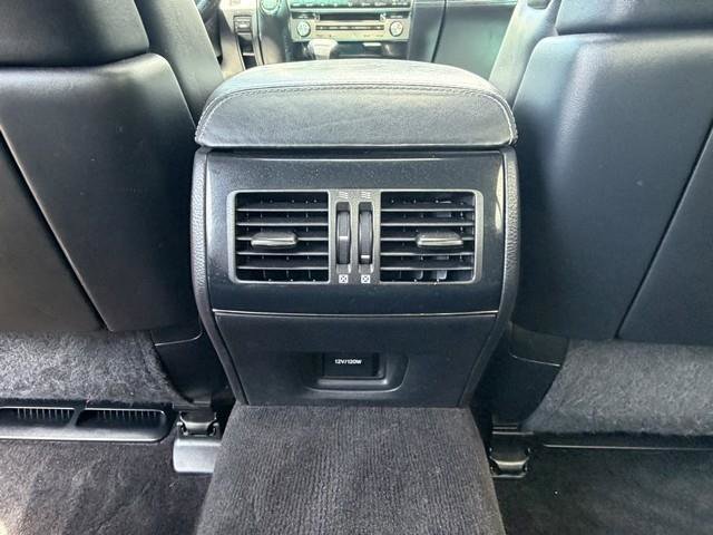 Used 2013 Lexus LS 460 AWD image 32