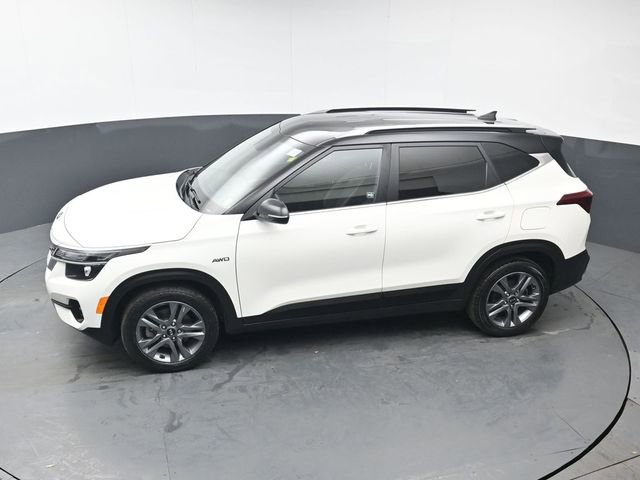 Used 2021 Kia Seltos S AWD/4WD image 30