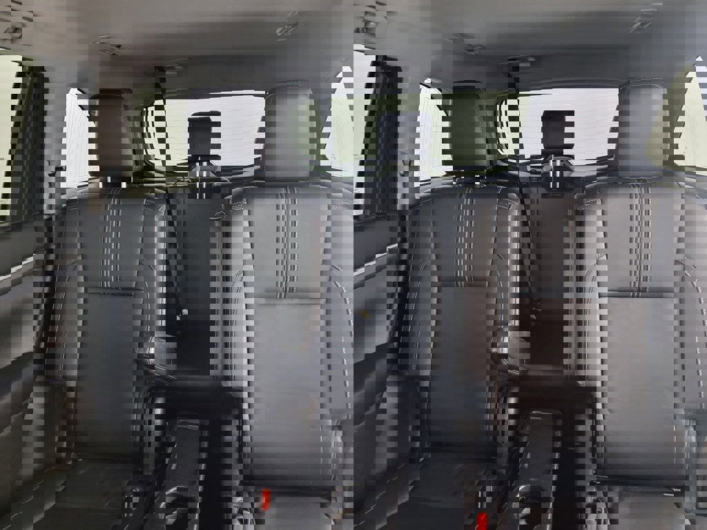 Used 2018 Toyota Highlander SE AWD/4WD image 13