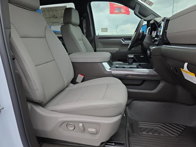 New 2026 Chevrolet Silverado 1500 LTZ w/ Technology Package image 16