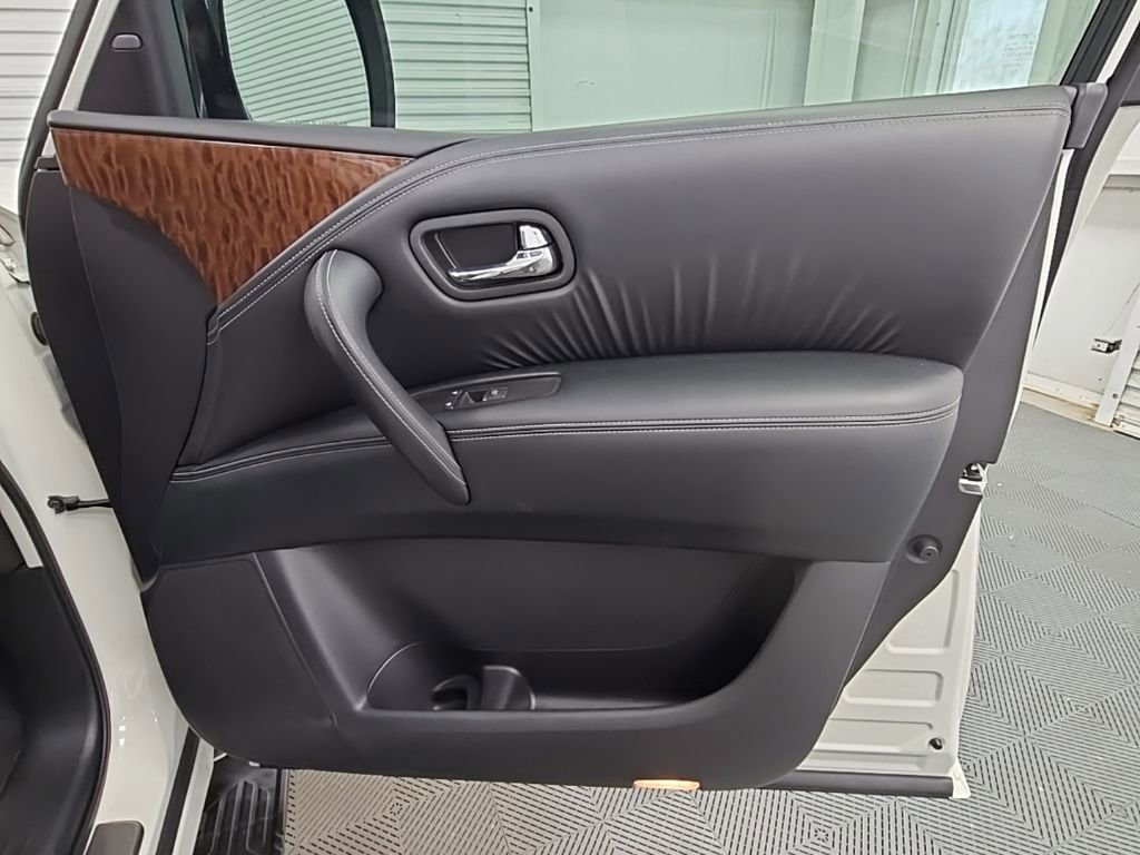 Used 2020 Nissan Armada SL w/ Premium Package image 46