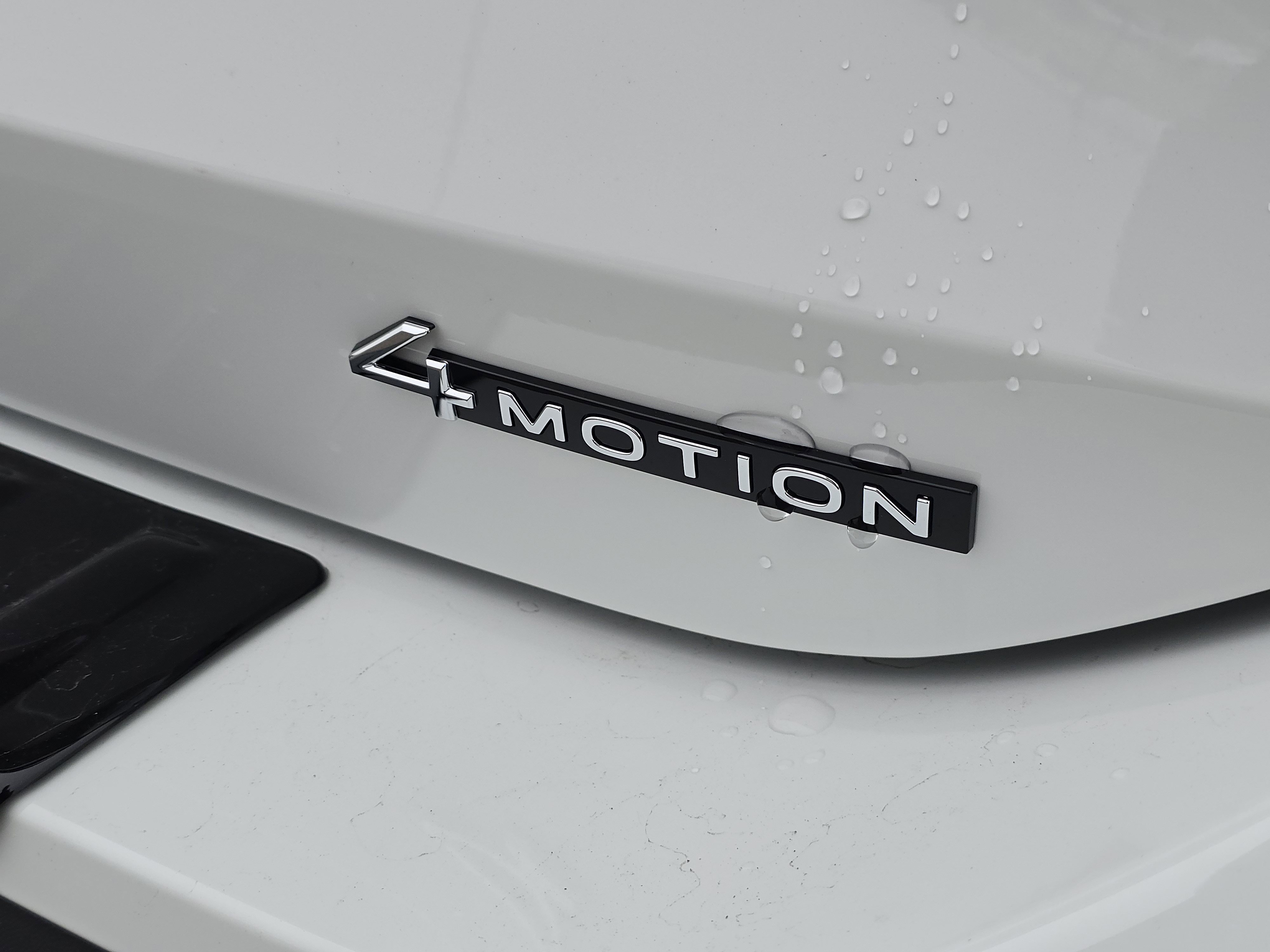 New 2026 Volkswagen Tiguan SE image 10