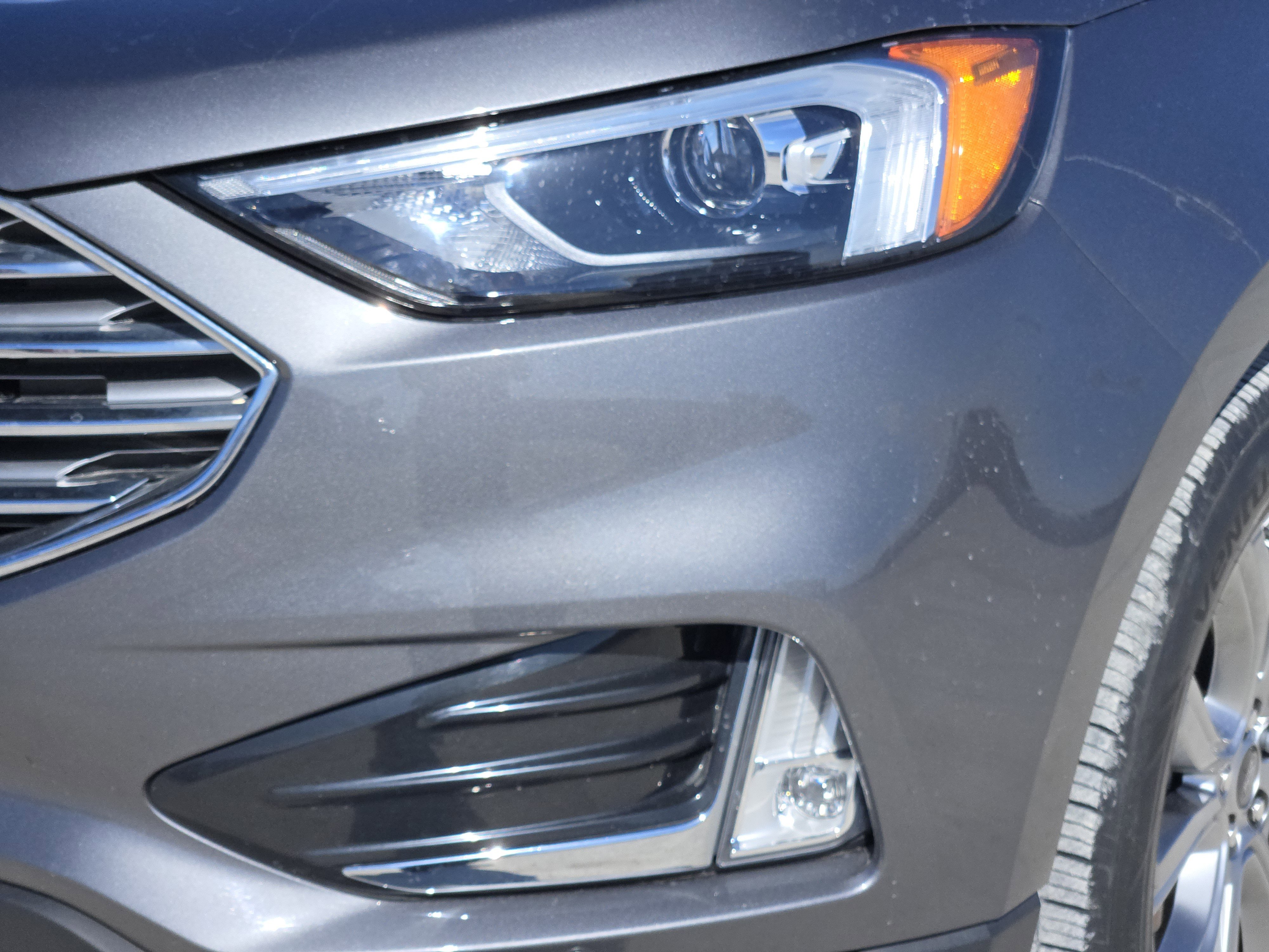 Used 2024 Ford Edge Titanium AWD/4WD image 9