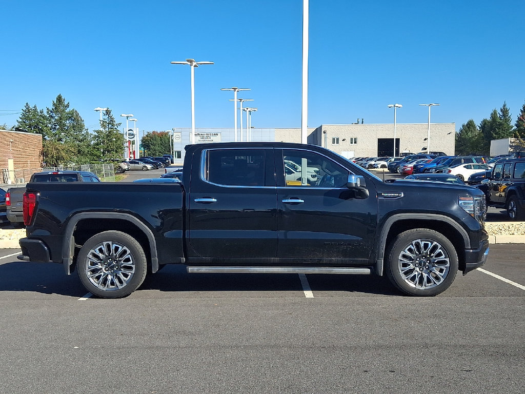 Used 2024 GMC Sierra 1500 Denali Ultimate AWD/4WD image 7