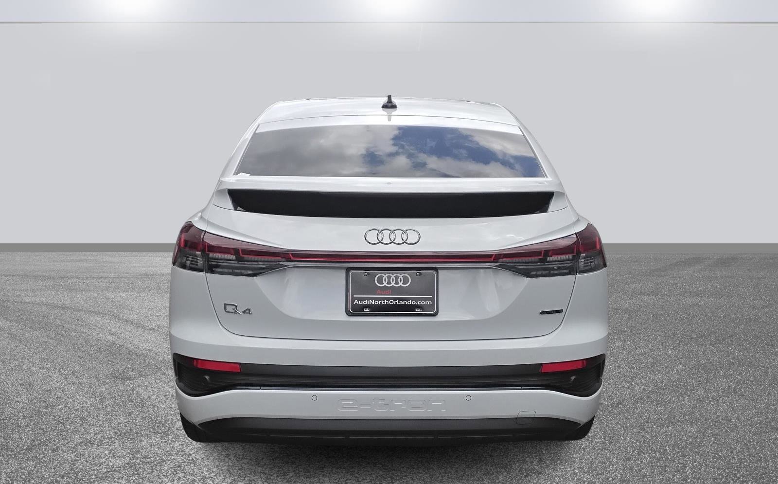 Certified 2025 Audi Q4 e-tron Premium Plus w/ Premium Plus image 5