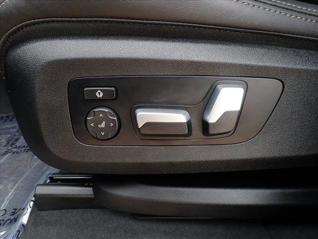 Used 2023 BMW X5 xDrive40i w/ Premium Package image 10