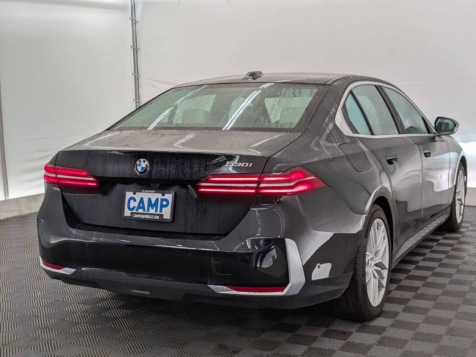 Used 2024 BMW 530i 530i w/ Premium Package image 6