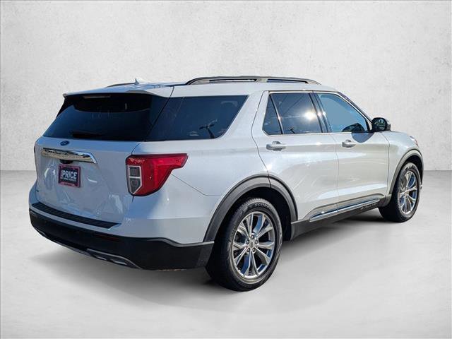 Used 2020 Ford Explorer XLT w/ Equipment Group 202A image 5
