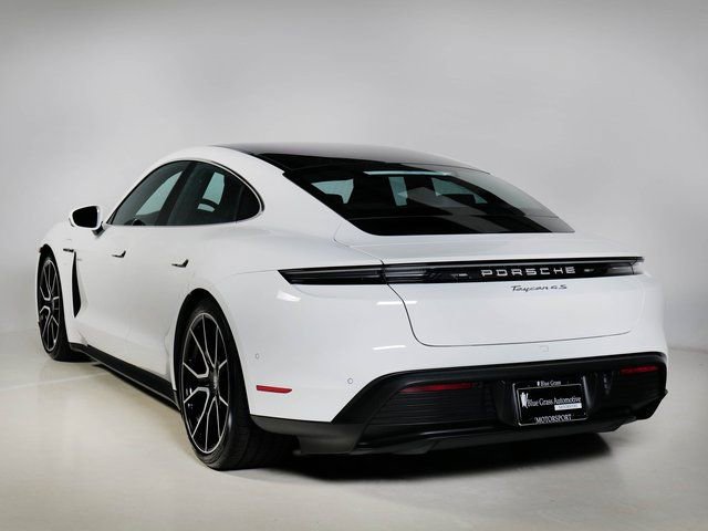 New 2025 Porsche Taycan 4S image 3