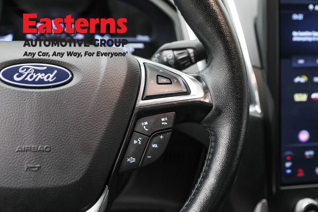 Used 2024 Ford Edge Titanium AWD/4WD image 16