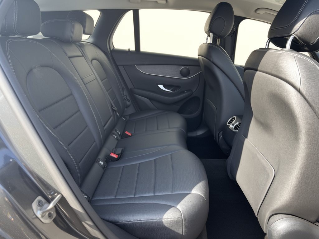 Certified 2022 Mercedes-Benz GLC 300 4MATIC image 29