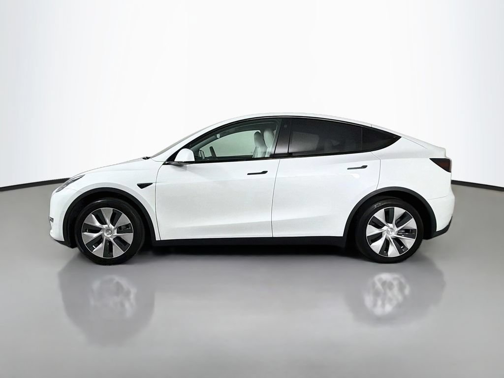 Used 2021 Tesla Model Y Long Range AWD/4WD image 8