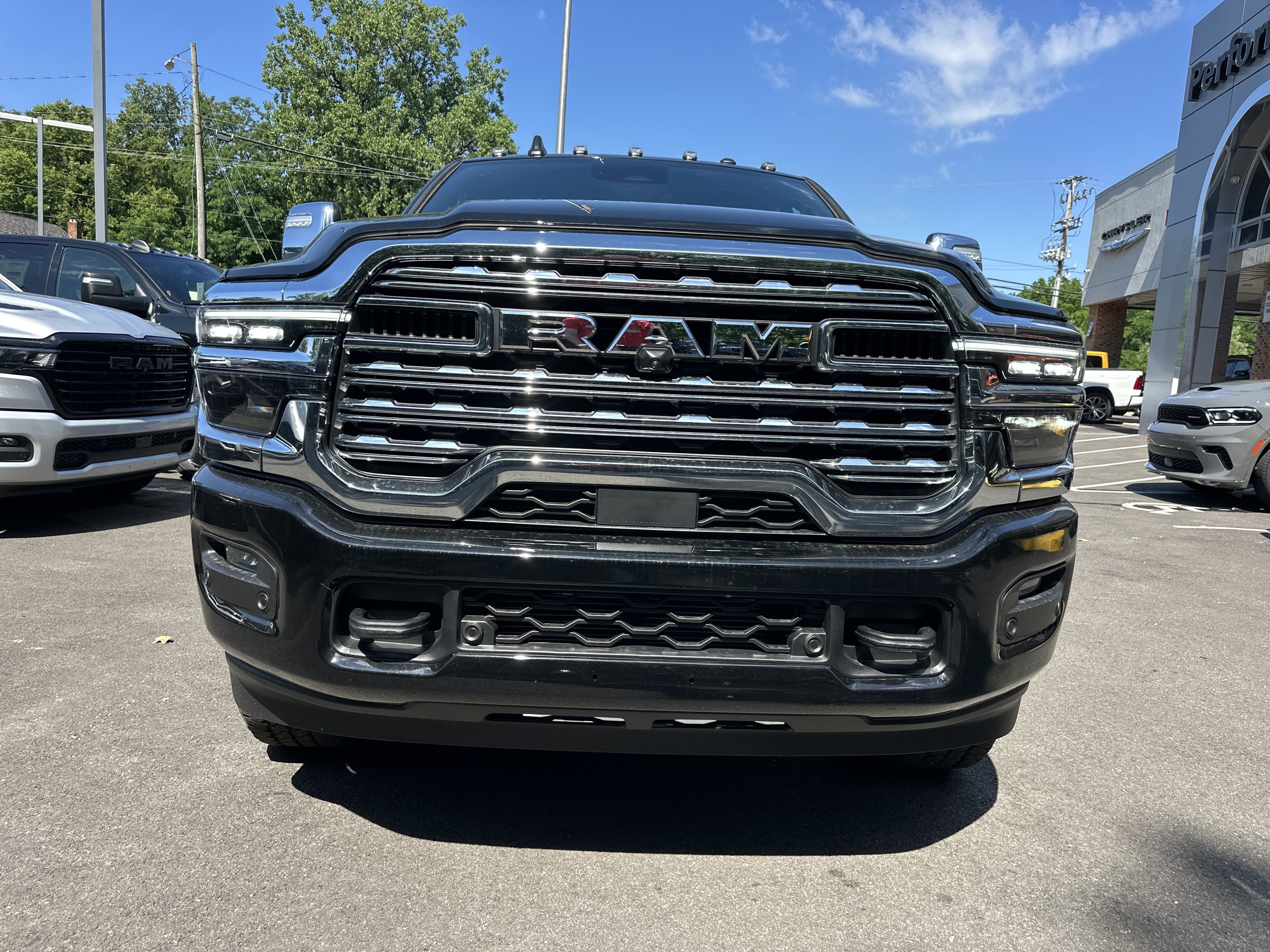 New 2026 RAM 2500 Limited AWD/4WD image 22
