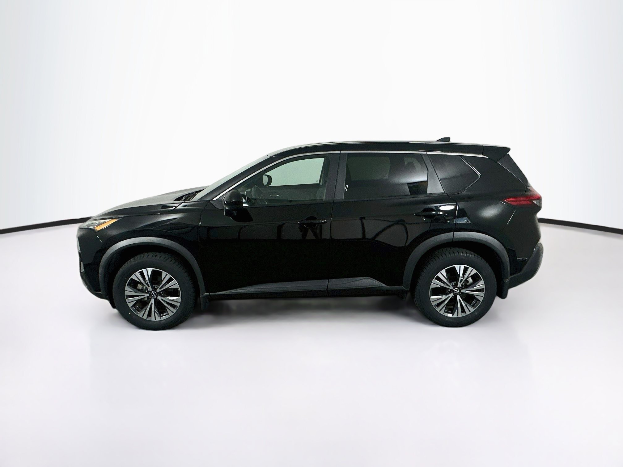 Used 2023 Nissan Rogue SV FWD image 4
