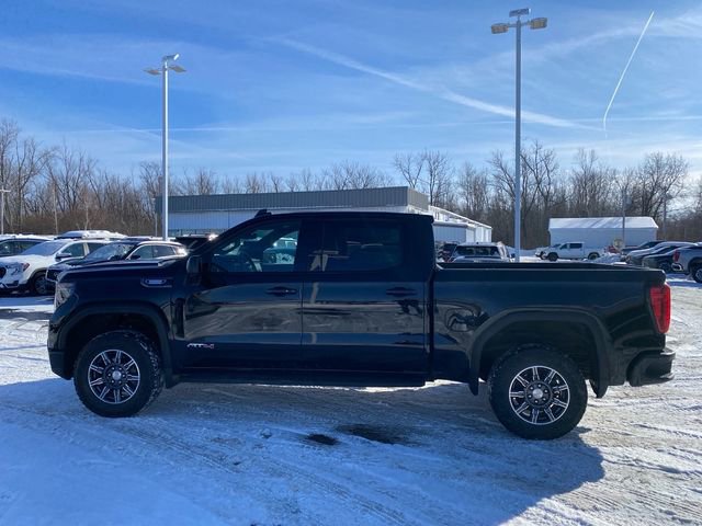 Used 2024 GMC Sierra 1500 AT4 image 2