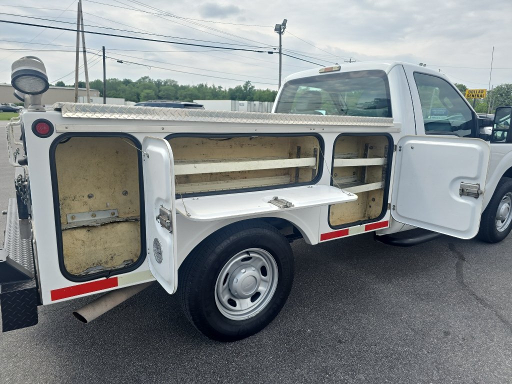 Used 2014 Ford F250 XL w/ Power Equipment Group RWD image 12