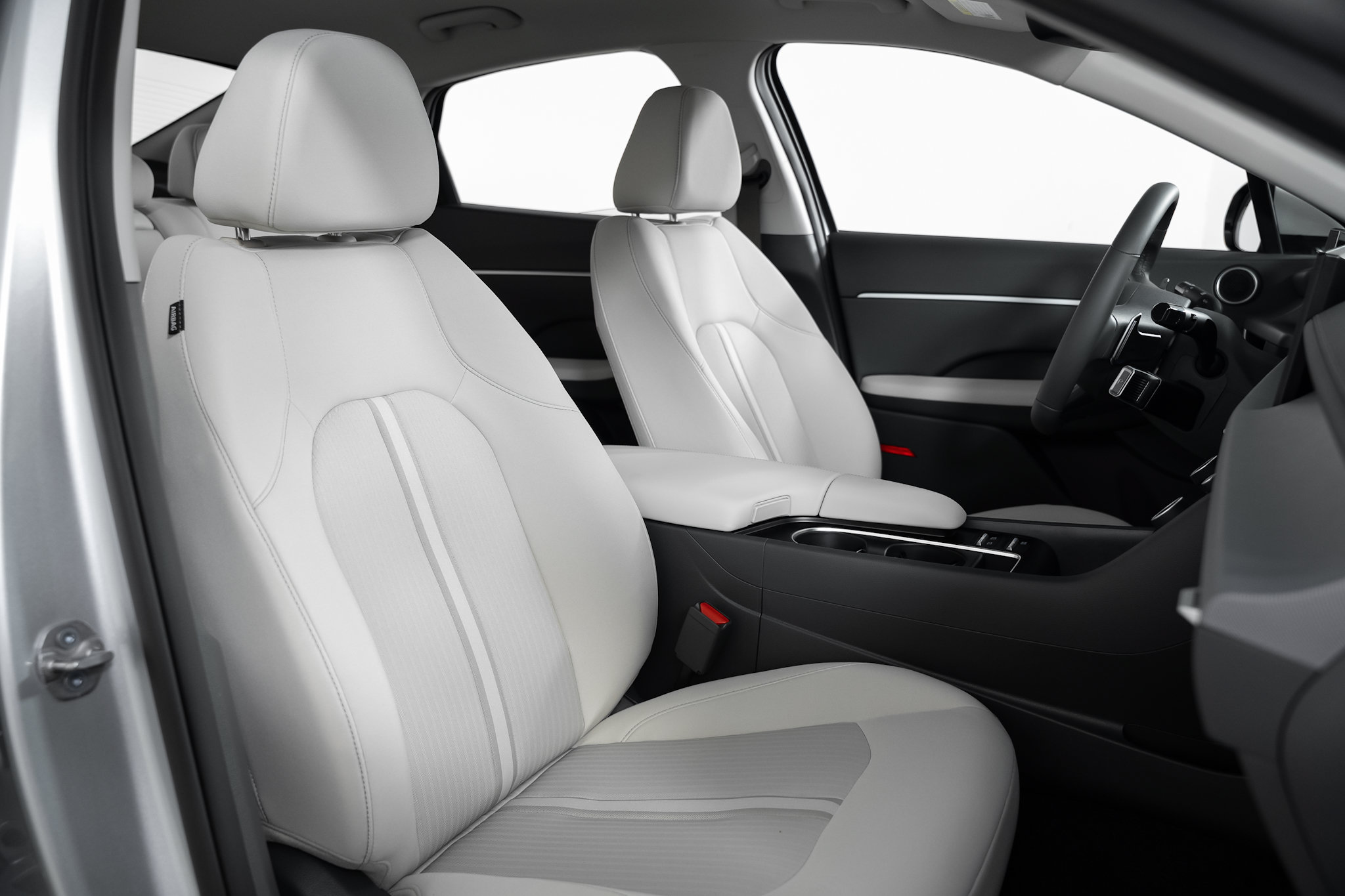 New 2026 Hyundai Sonata SEL FWD image 22