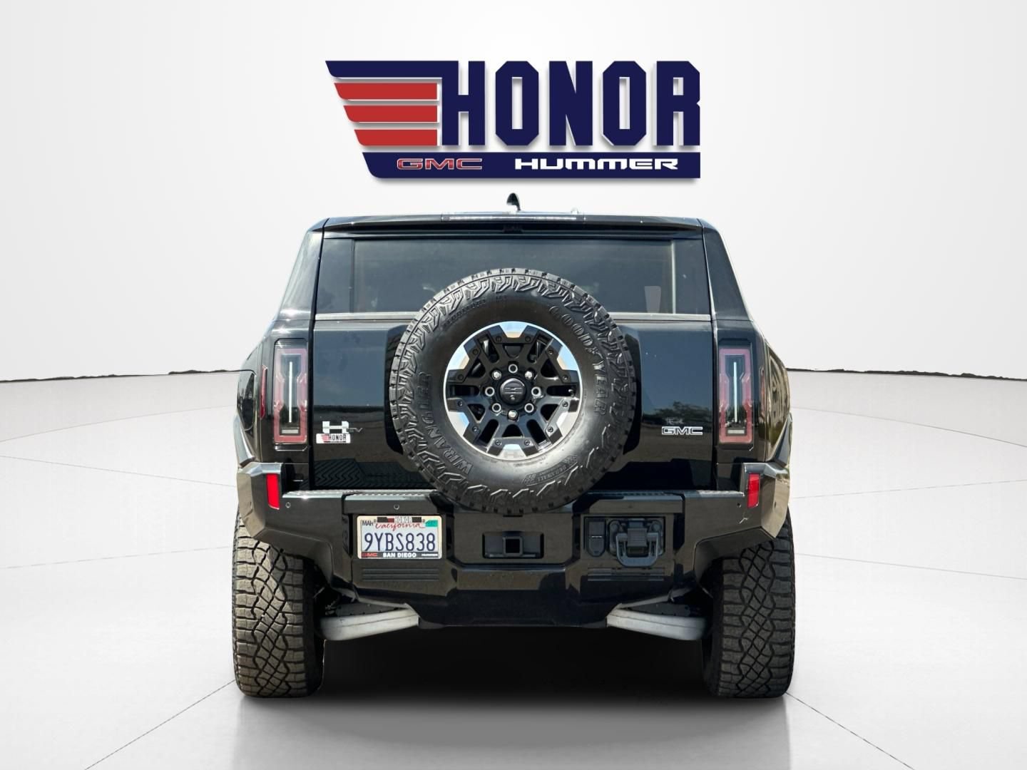 Used 2024 GMC Hummer EV 2X w/ Extreme Off-Road Package AWD/4WD image 5