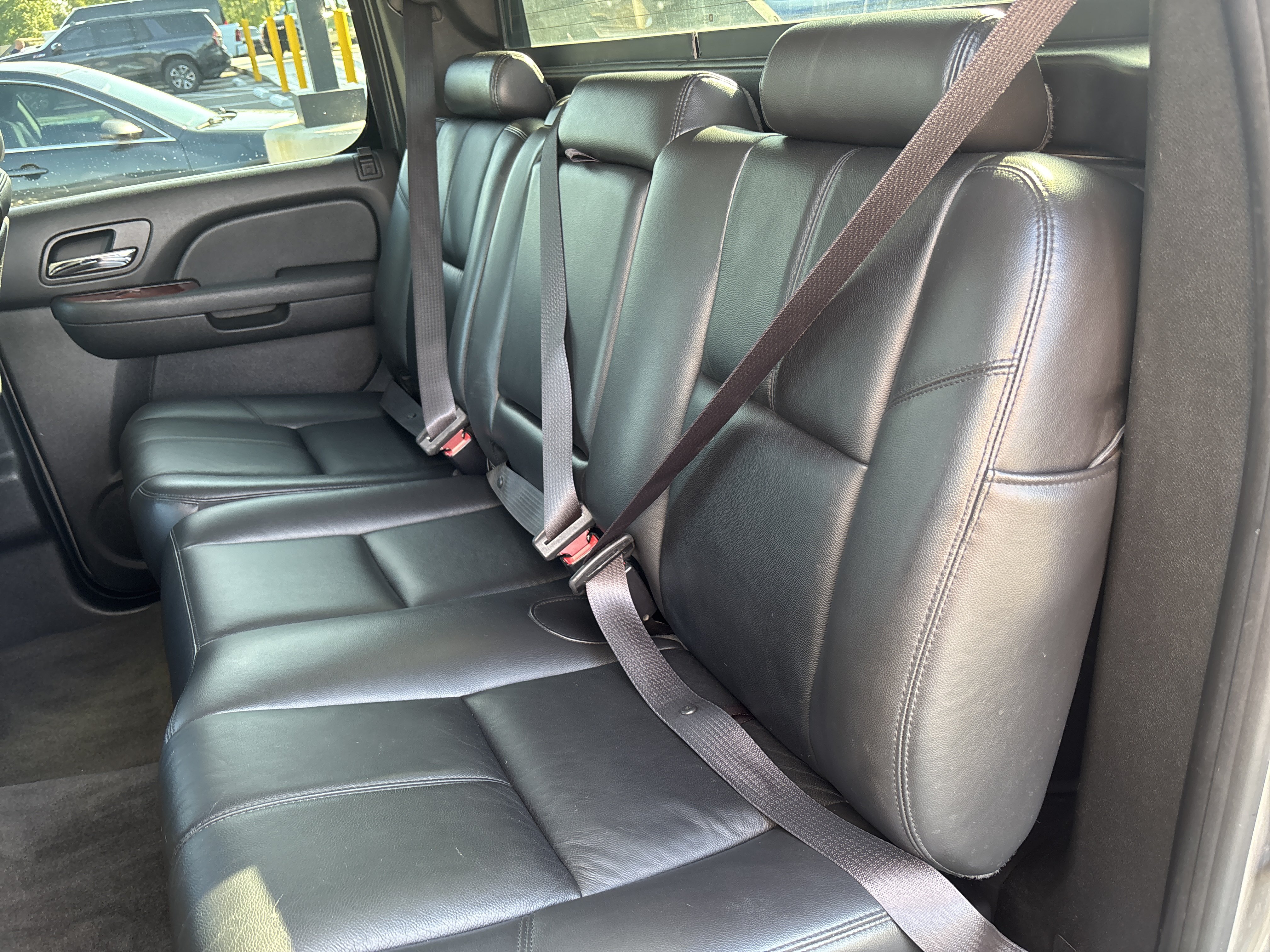 Used 2012 Chevrolet Avalanche LT RWD image 30