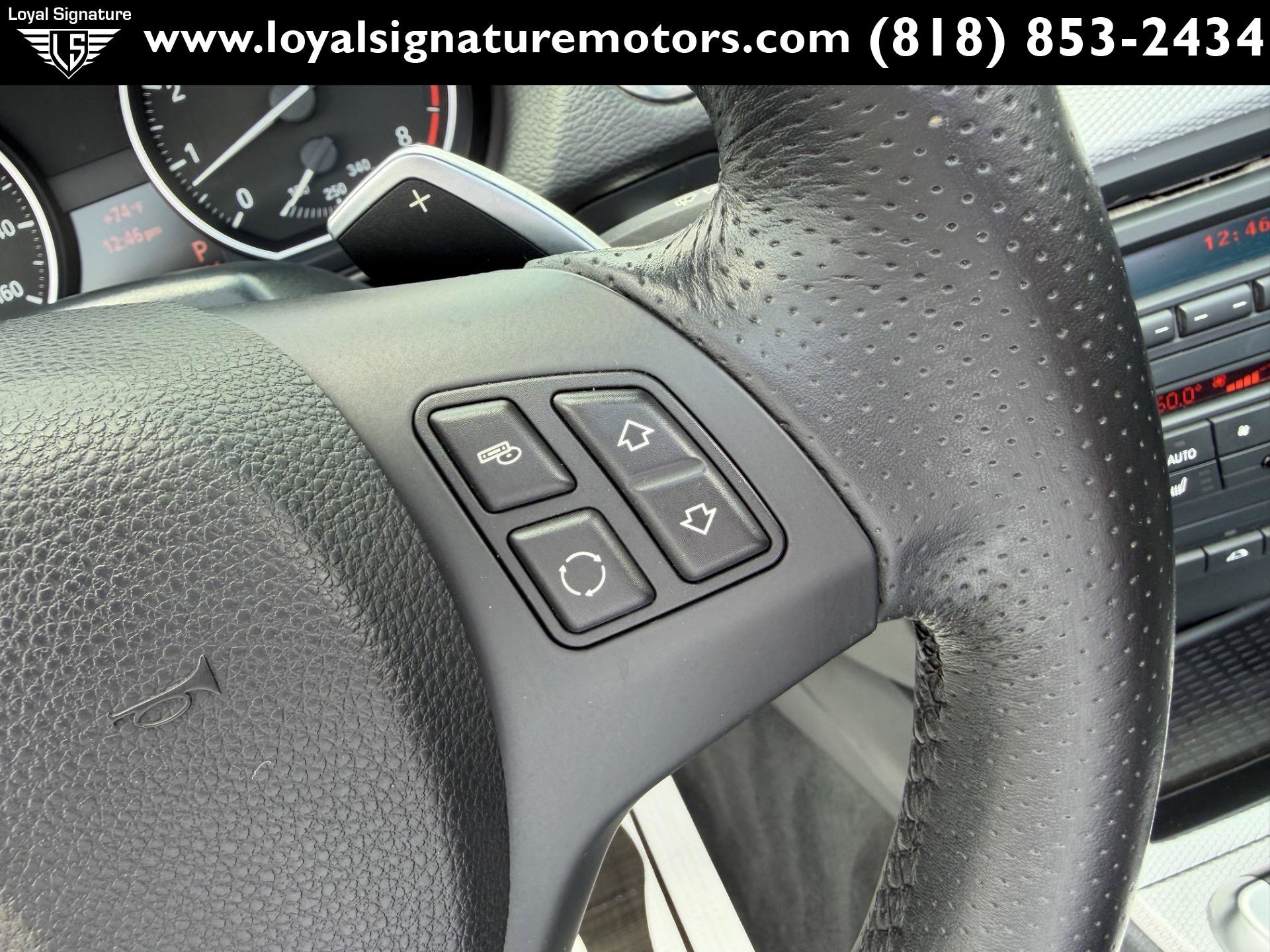 Used 2012 BMW 135i Convertible RWD image 23