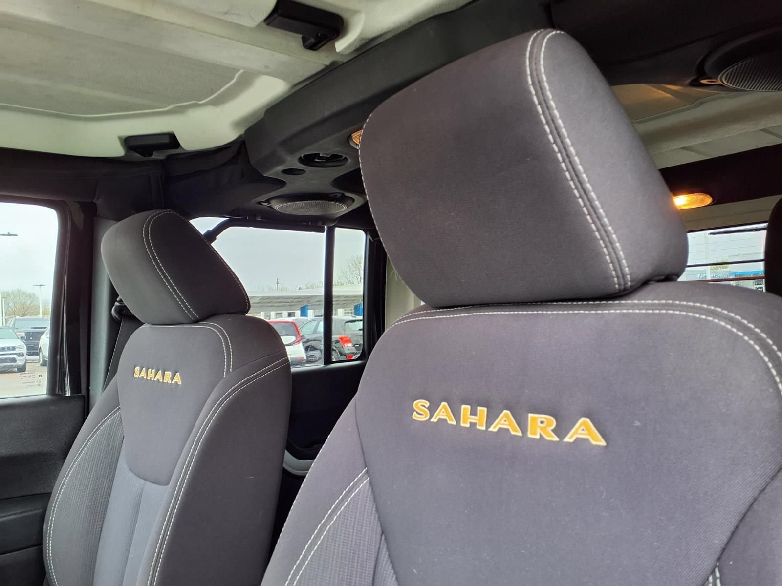 Used 2013 Jeep Wrangler Unlimited Sahara w/ Connectivity Group AWD/4WD image 16