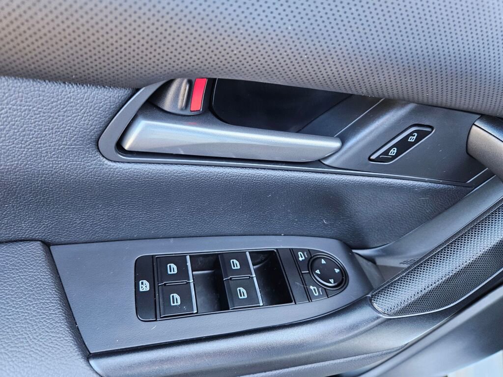 Used 2024 MAZDA CX-50 AWD 2.5 S w/ Cargo Package image 16