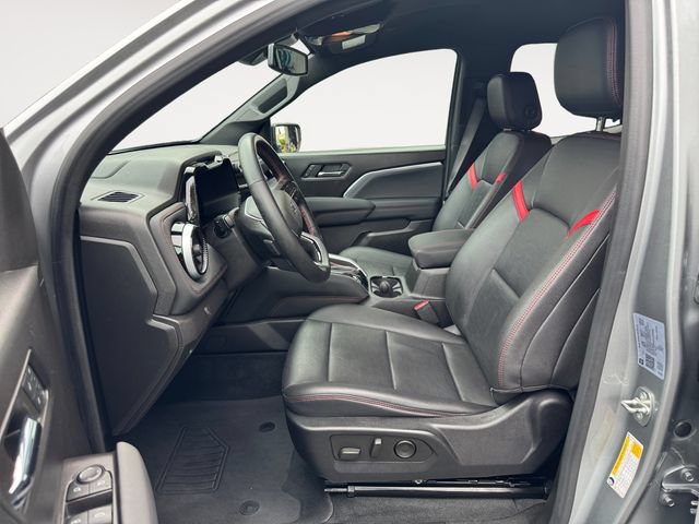 Used 2023 Chevrolet Colorado Z71 w/ Z71 Convenience Package 2 AWD/4WD image 11