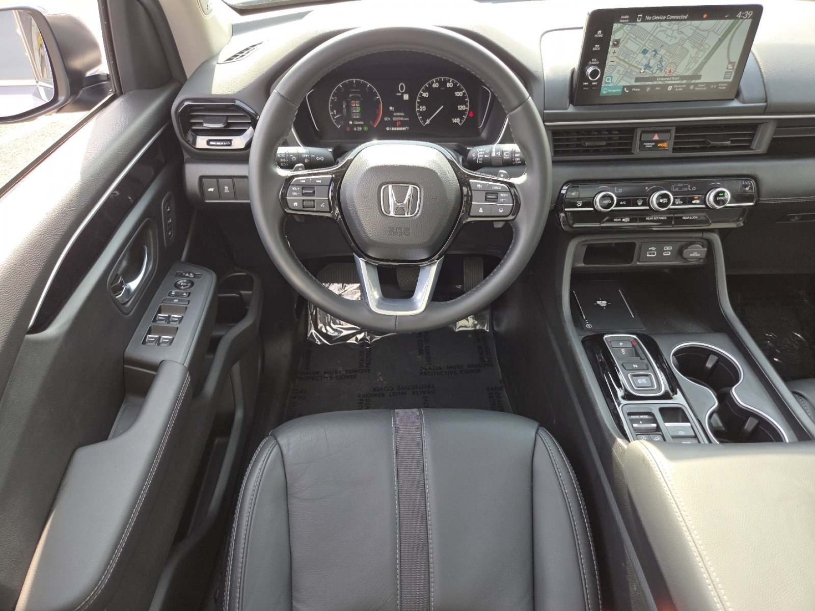 Certified 2025 Honda Pilot Touring image 29