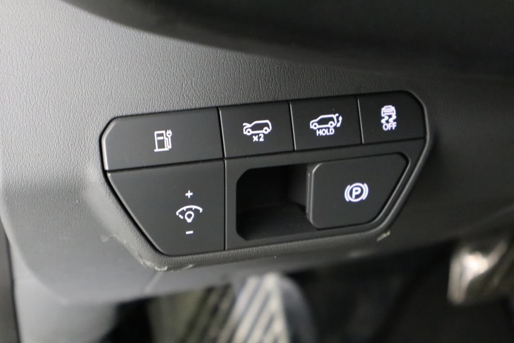Used 2024 Kia EV9 GT-Line AWD/4WD image 23