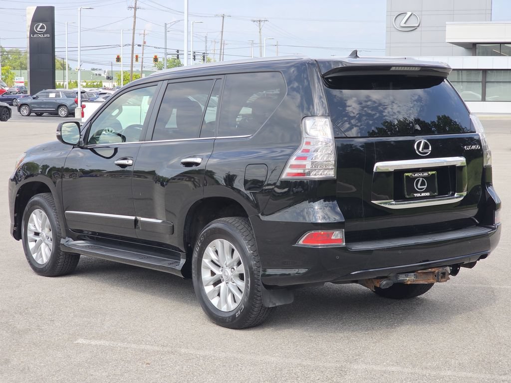 Used 2014 Lexus GX 460 w/ Premium Package AWD/4WD image 7