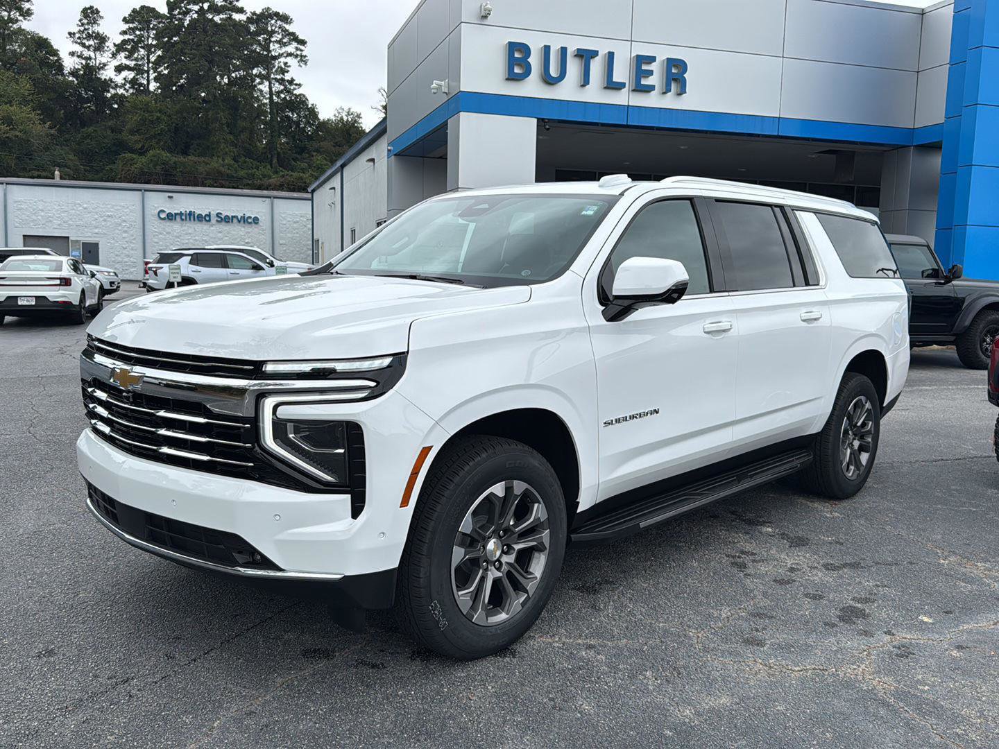 New 2026 Chevrolet Suburban LT video 1