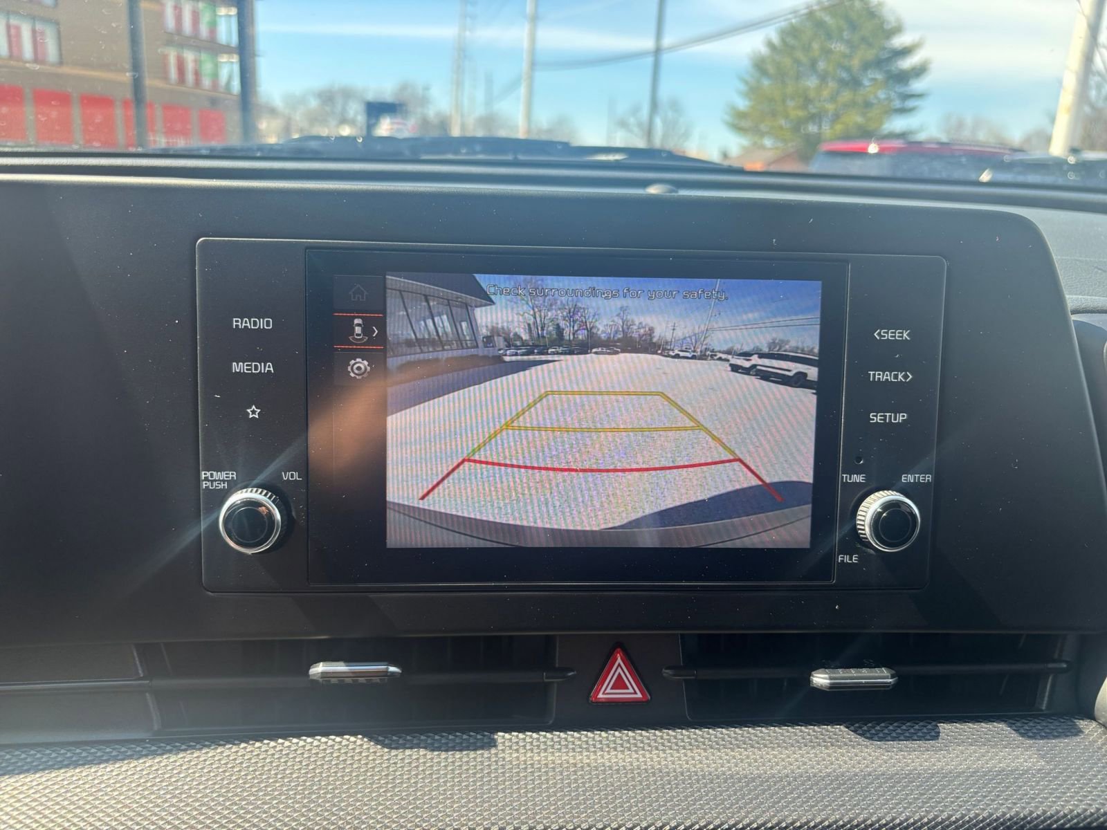 Used 2025 Kia Sportage LX image 22