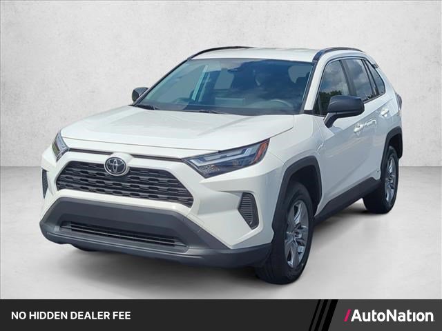 Certified 2025 Toyota RAV4 LE AWD/4WD image 1