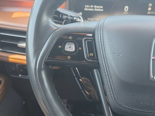 Used 2023 Lincoln Aviator Reserve RWD image 28
