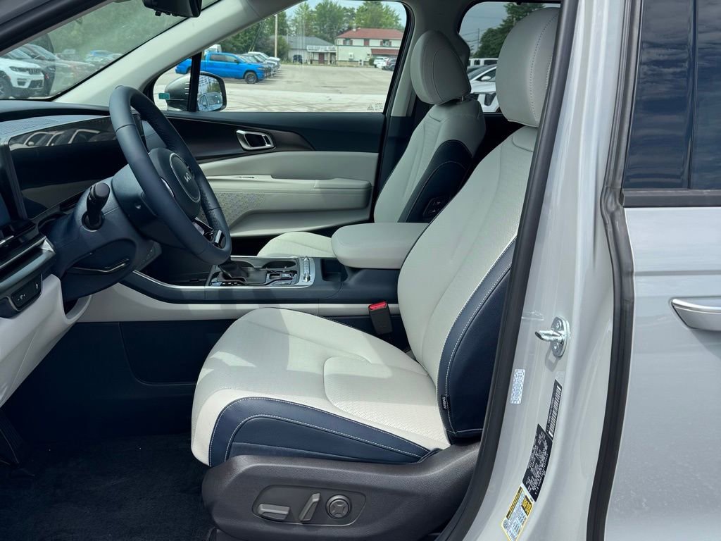 New 2026 Kia Carnival SX Prestige image 12