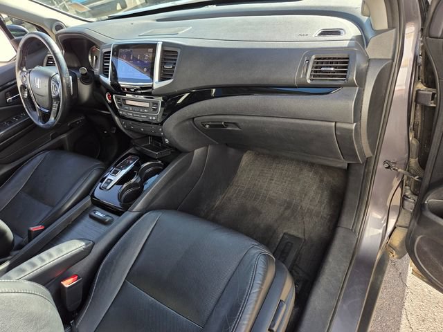 Used 2018 Honda Pilot Elite image 17