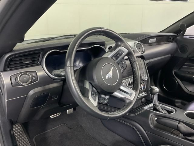 Used 2021 Ford Mustang GT Premium w/ Equipment Group 401A RWD image 18