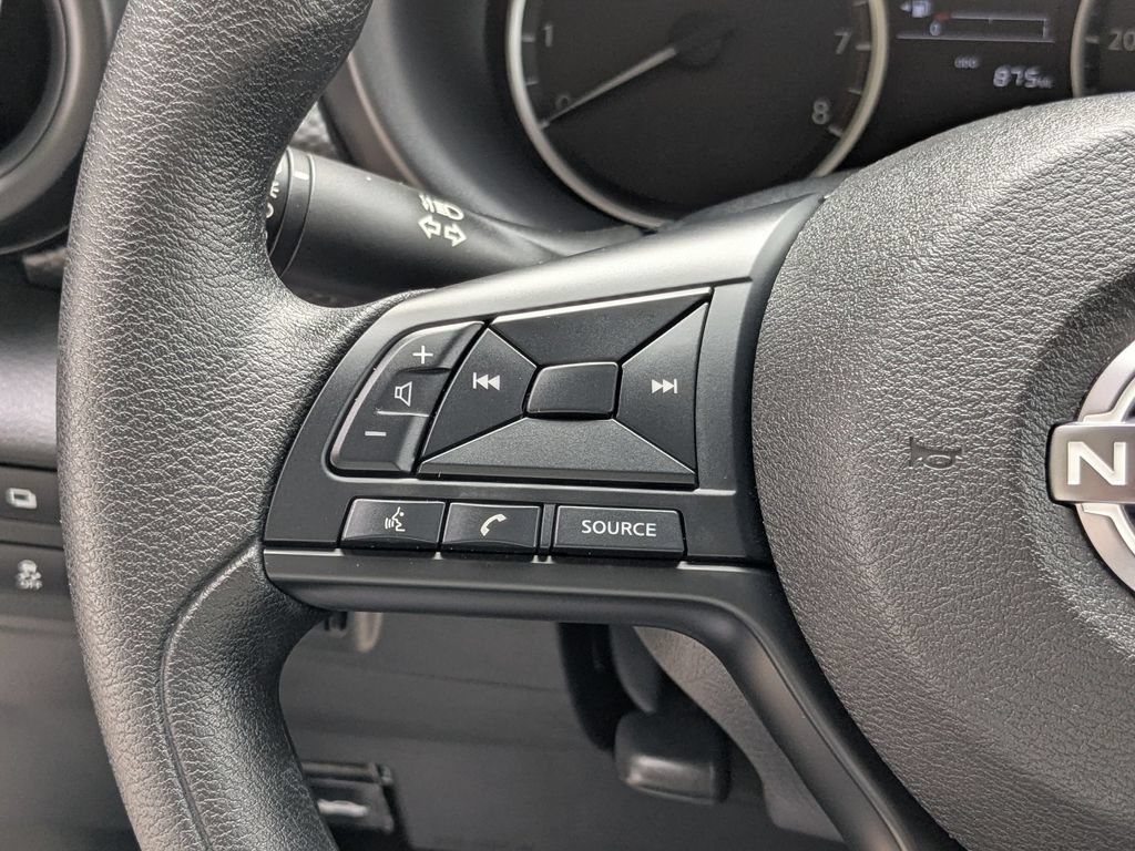 Used 2025 Nissan Kicks Play S FWD image 16
