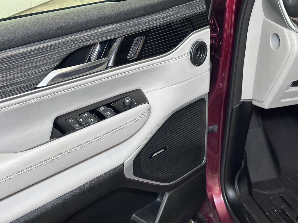 Used 2022 Jeep Wagoneer Series II image 26