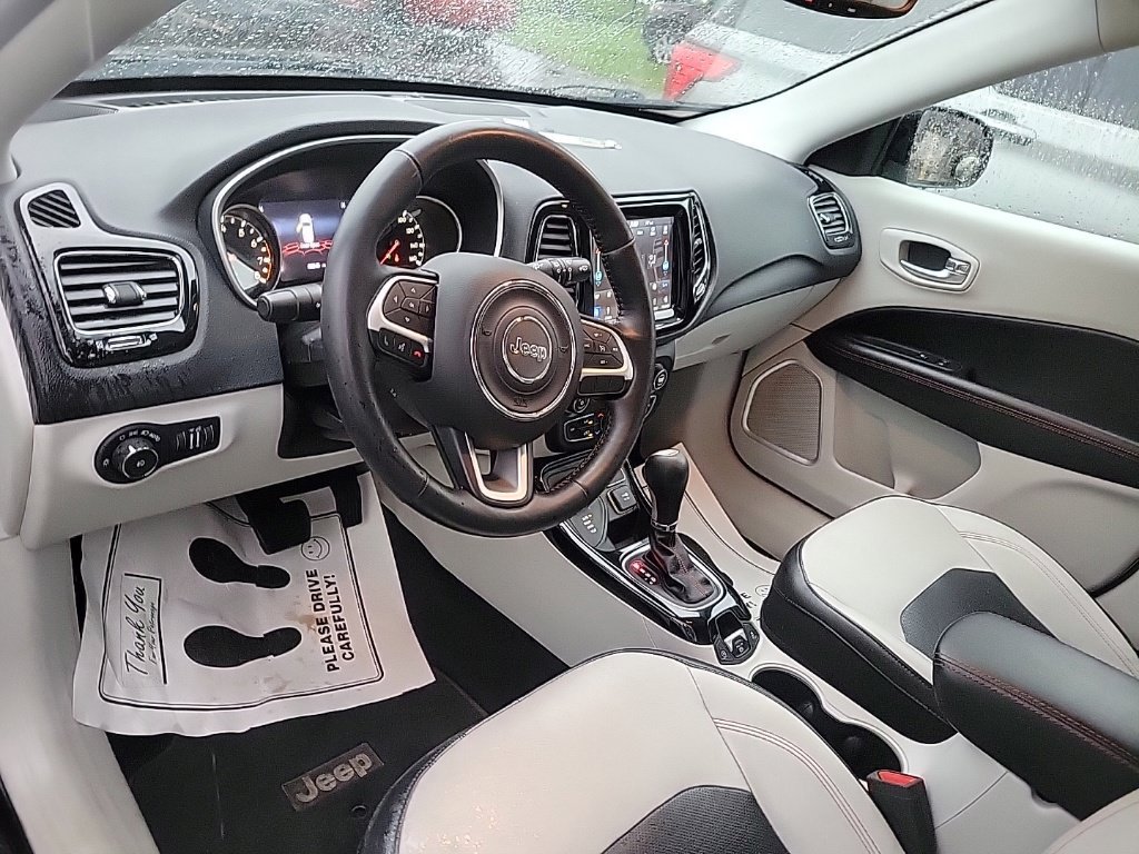 Used 2019 Jeep Compass Limited AWD/4WD image 8