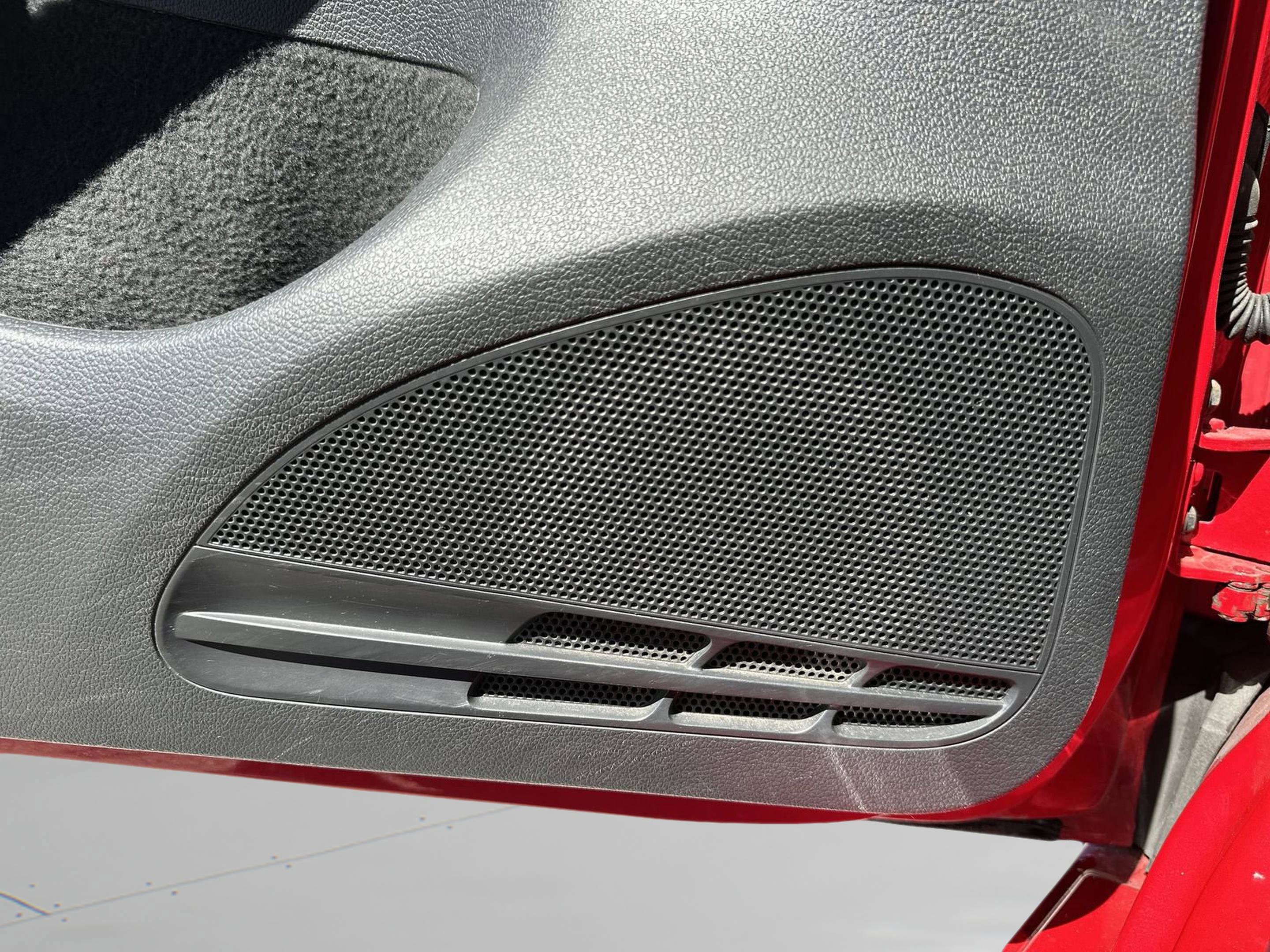 Used 2013 Volkswagen Golf TDI image 27